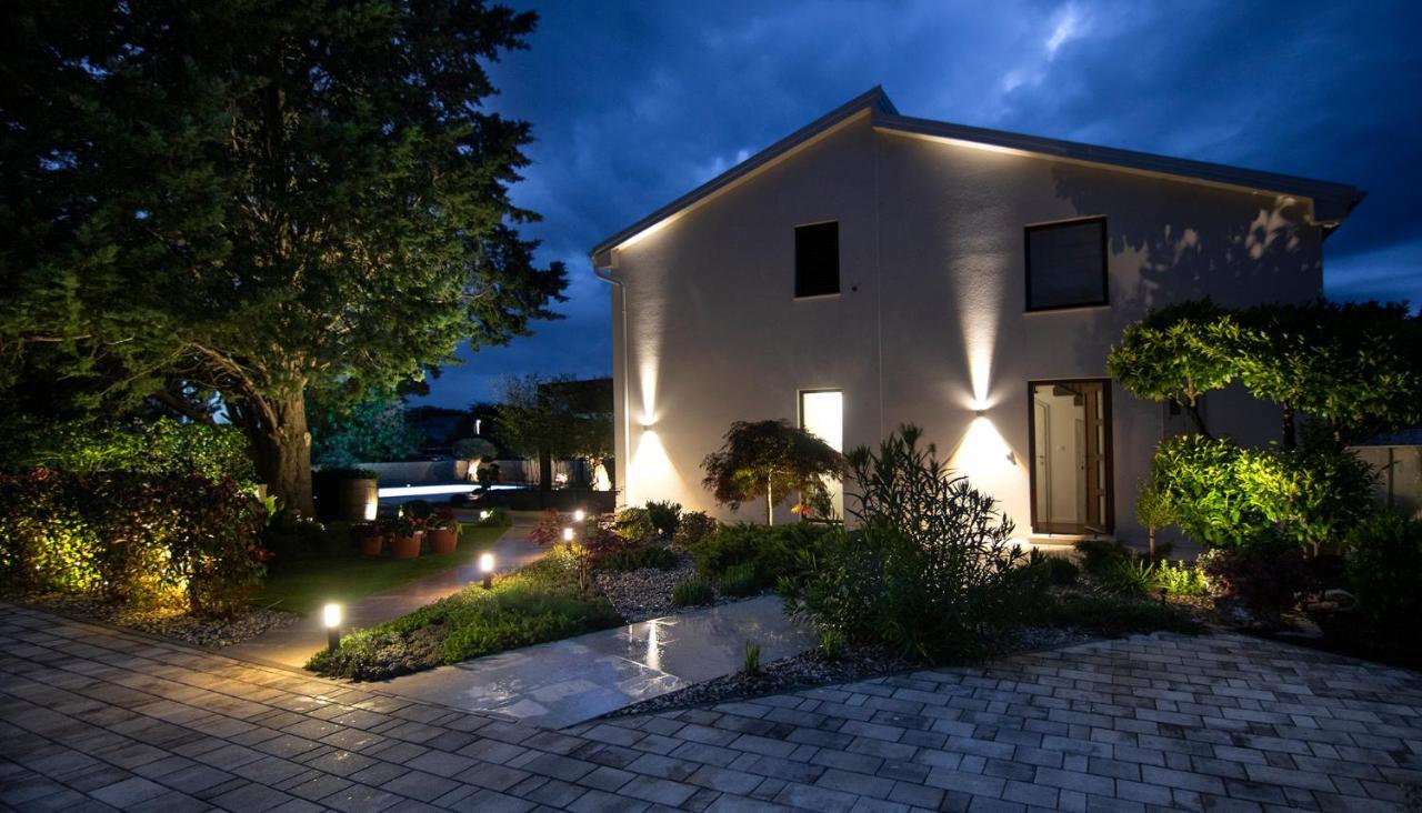 Villa Caprice - Krk Milohnici Exterior foto